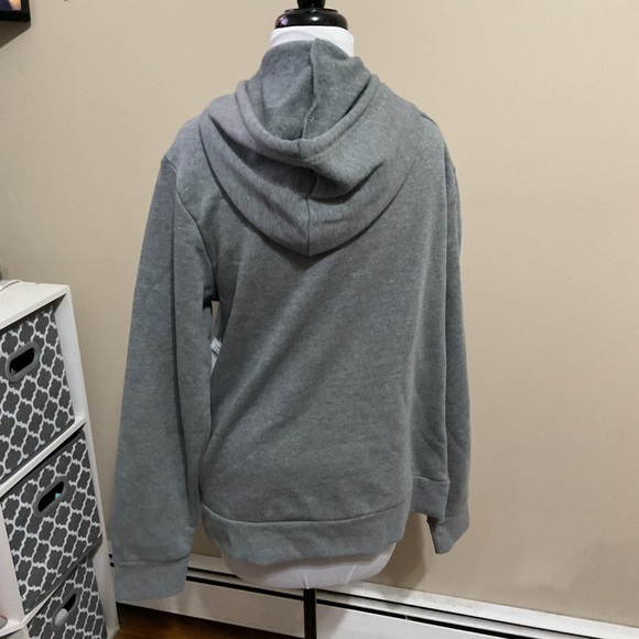 Old Navy Avengers Hoodie - mens - new with tags - Picture 3 of 6